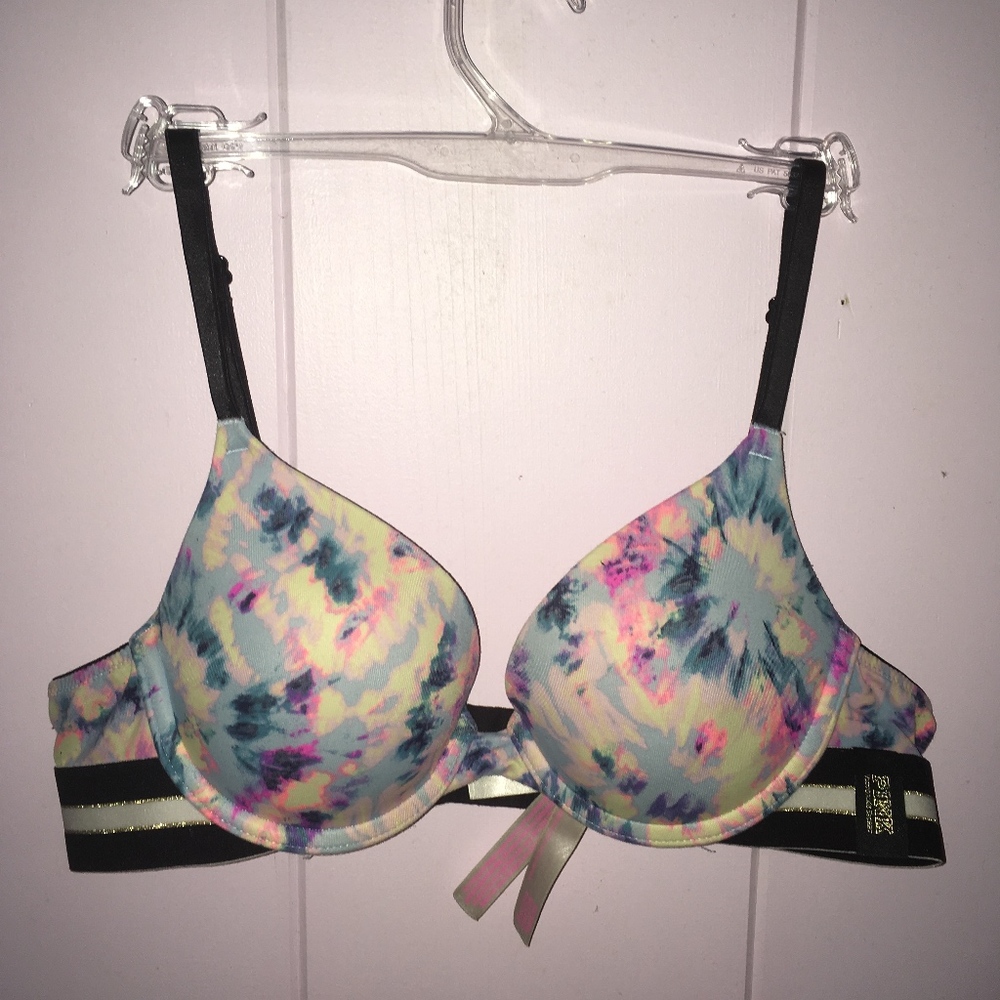 Host Pick! Victoria's Secret PINK Push-Up Bra 34A